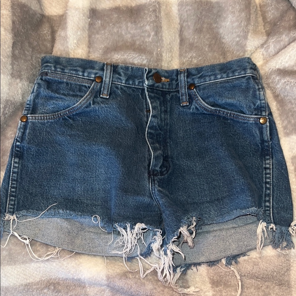 Wrangler Blue Jean Shorts - Picture 4 of 5